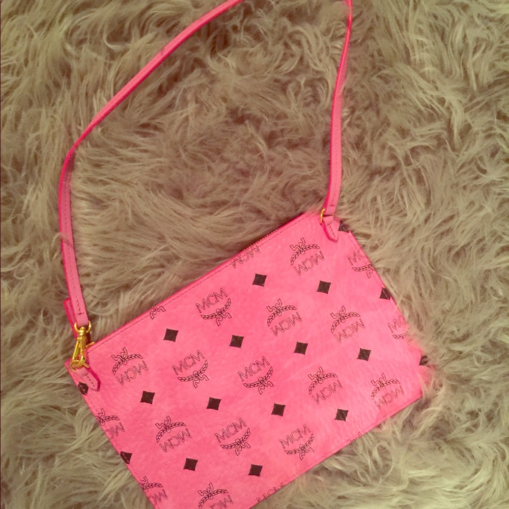 MCM clutch